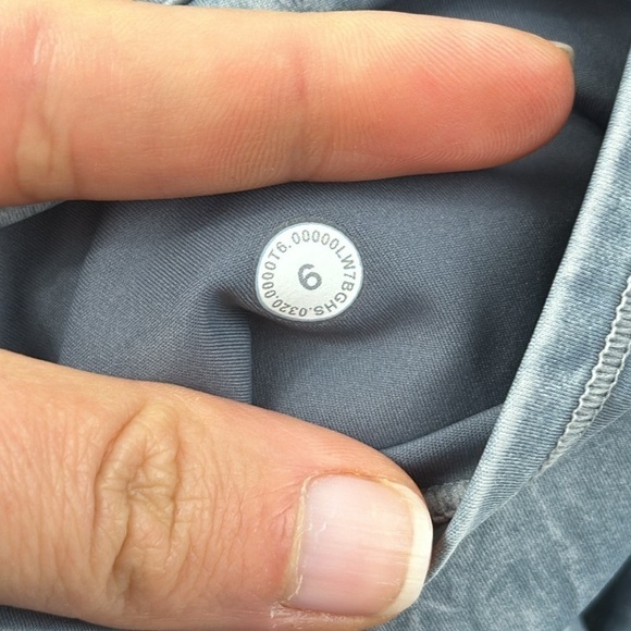 Lululemon Fast and Free Short 10" *Ice Dye Ice Wash Asphalt Grey - Picture 5 of 5